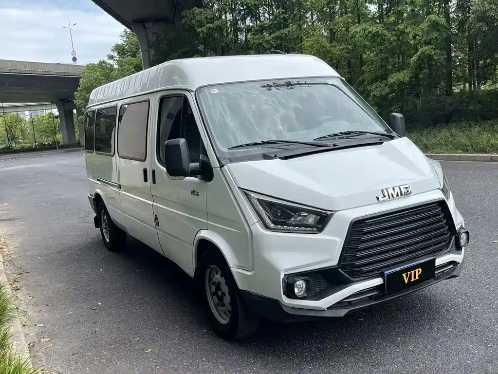 Ford Transit 2021