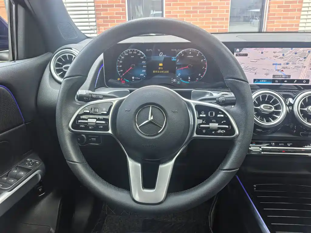 Mercedes-Benz GLB 2020 — фото 19