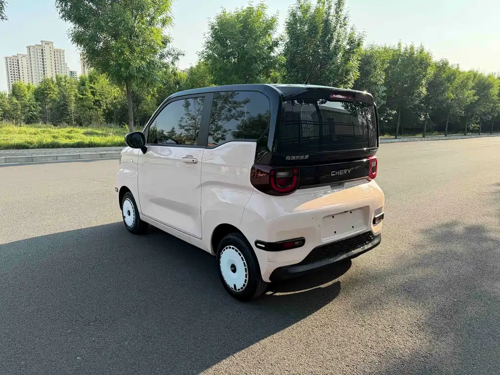 Chery QQ Ice Cream 2024