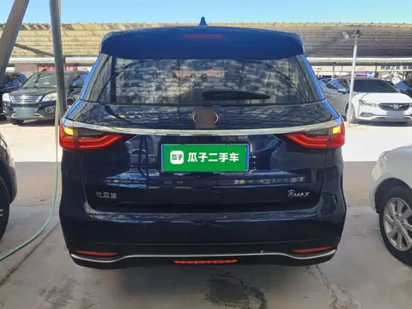BYD Song MAX 2017