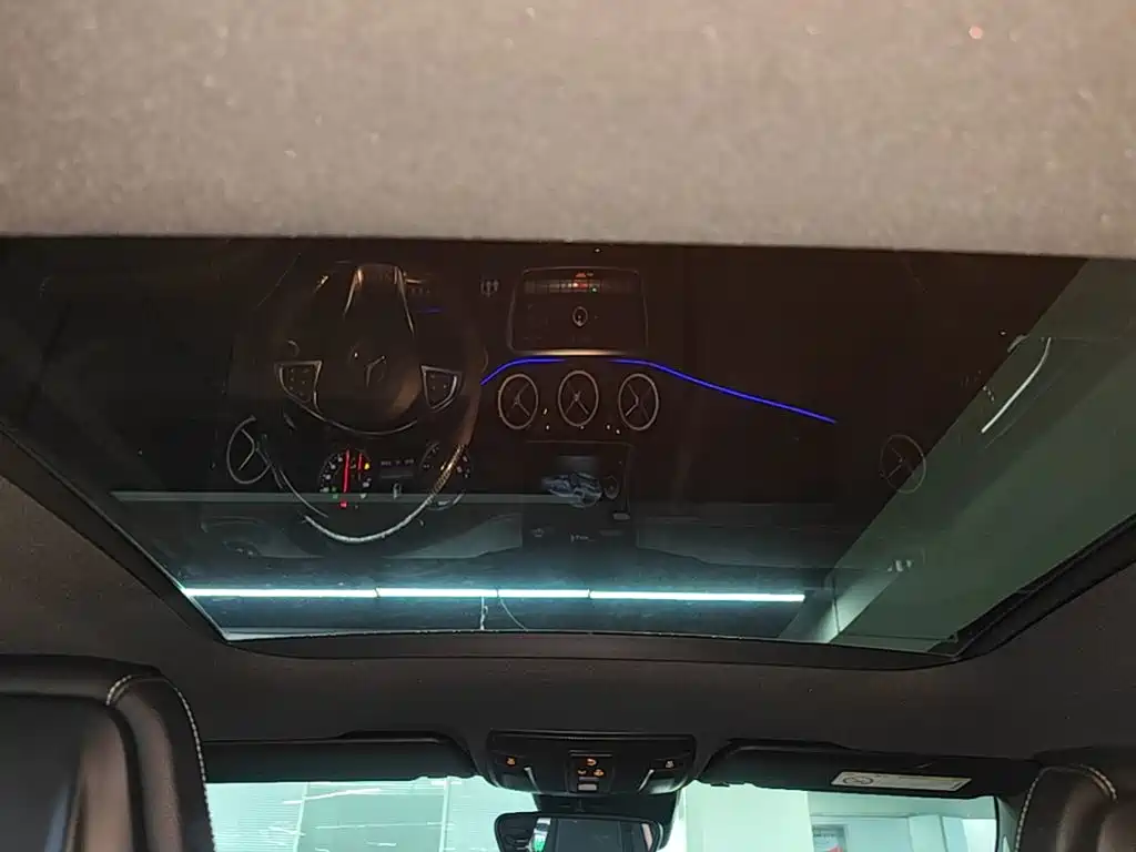 Mercedes-Benz Mercedes CLA AMG 2019 — фото 18