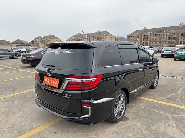 Honda Elysion 2019