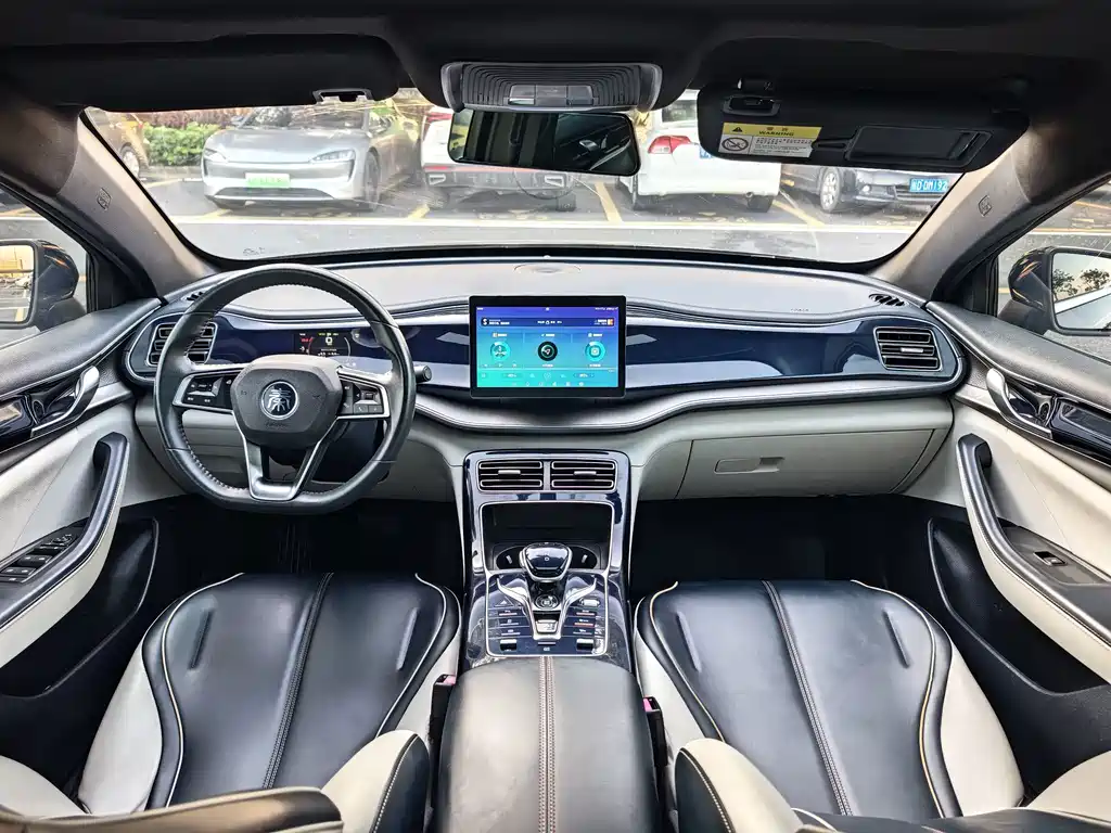 BYD Qin PLUS 2022 — фото 6