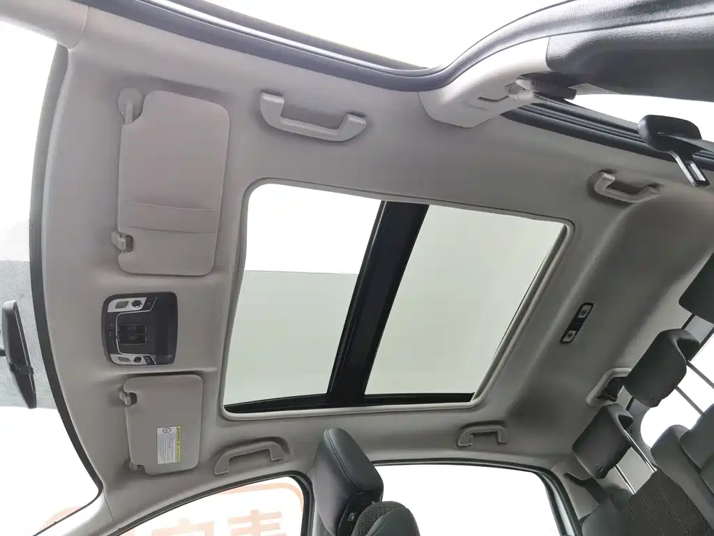 Honda Vezel 2015 — фото 14
