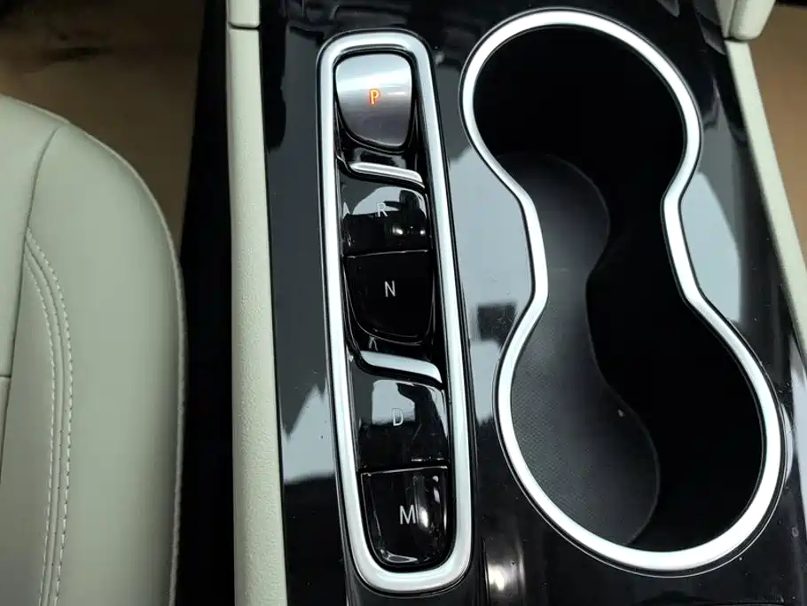 Buick Regal 2021 — фото 16