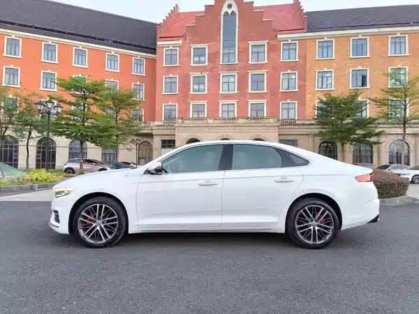 Geely Xingrui 2021