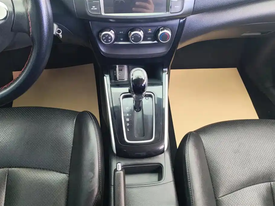 Nissan Sylphy 2016 — фото 16