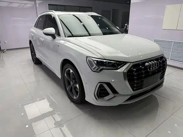 Audi Q3 2023