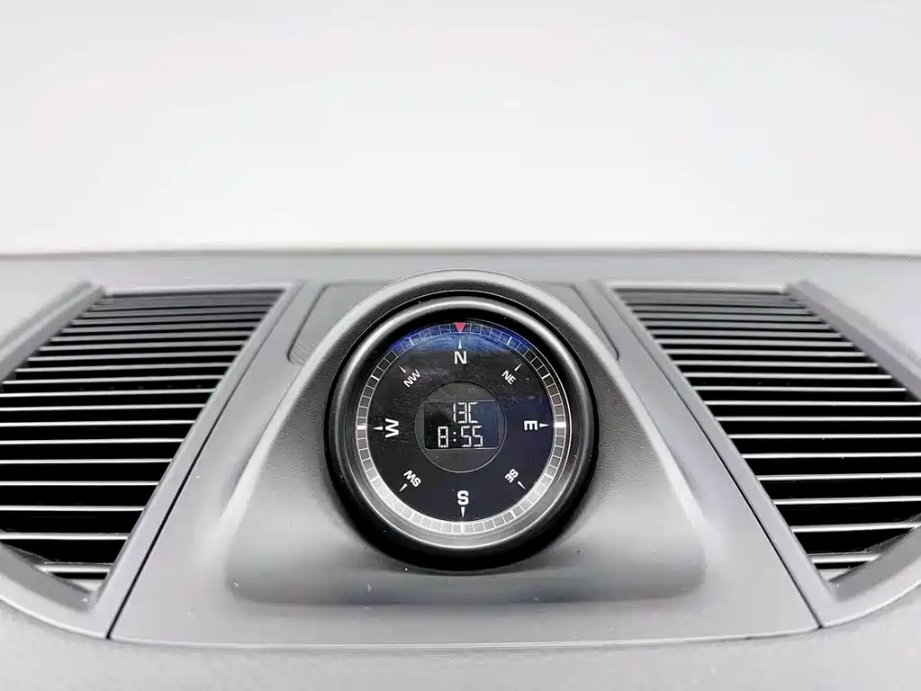 Porsche Macan 2022 — фото 15