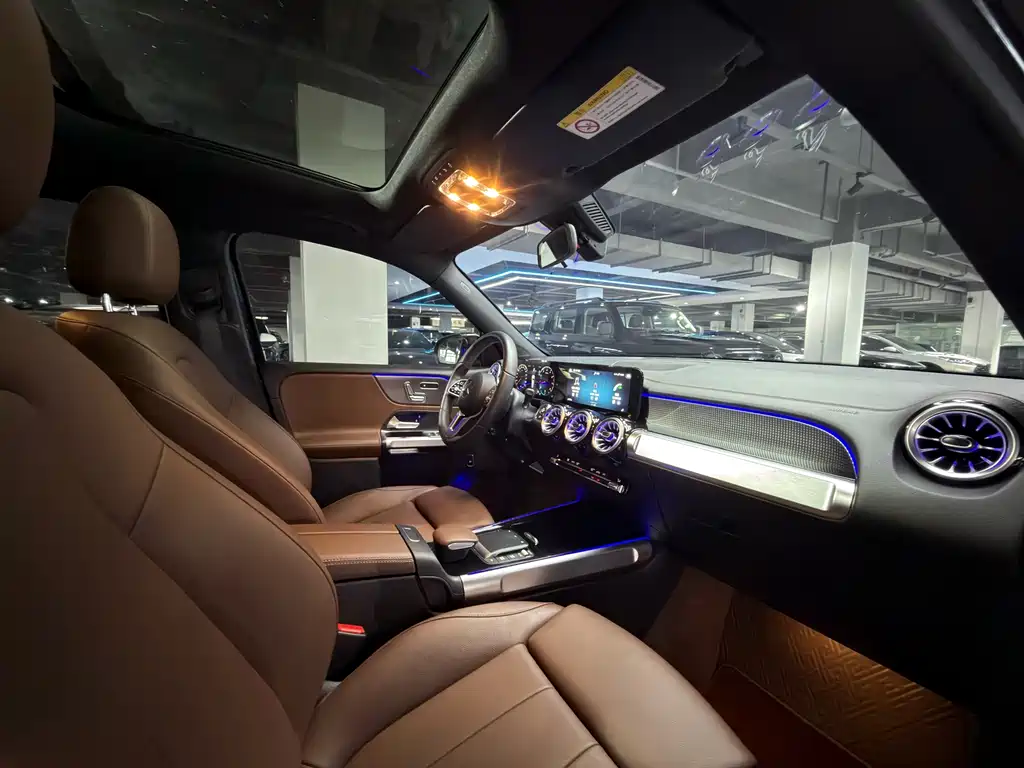 Mercedes-Benz GLB 2023 — фото 11