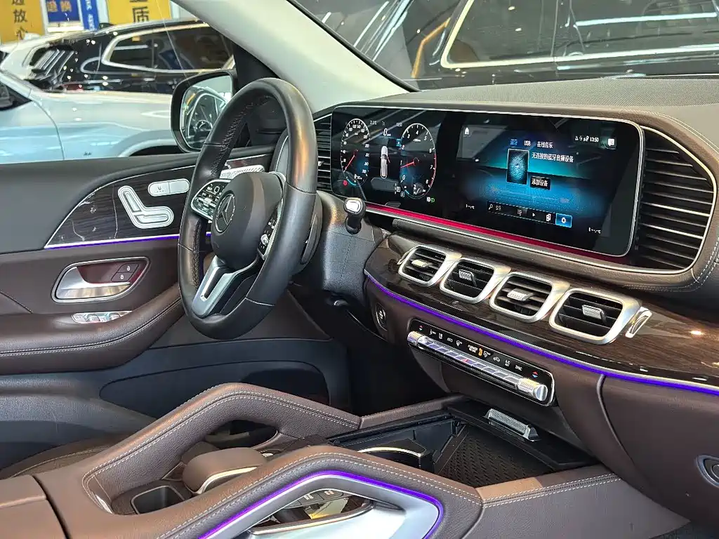 Mercedes-Benz GLE 2021 — фото 10