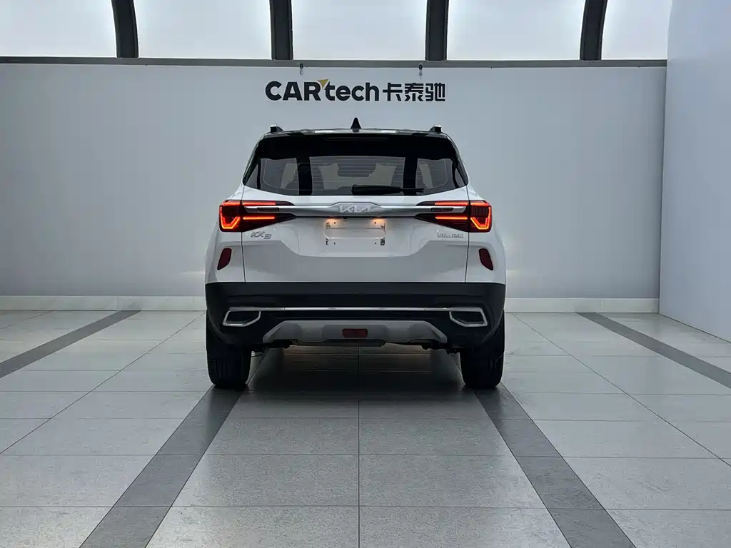 Kia KX3 2023 — фото 3