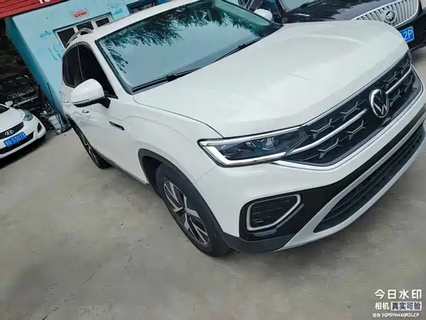 Volkswagen Tayron 2023
