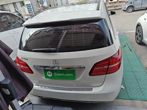 Mercedes-Benz B-Class 2016