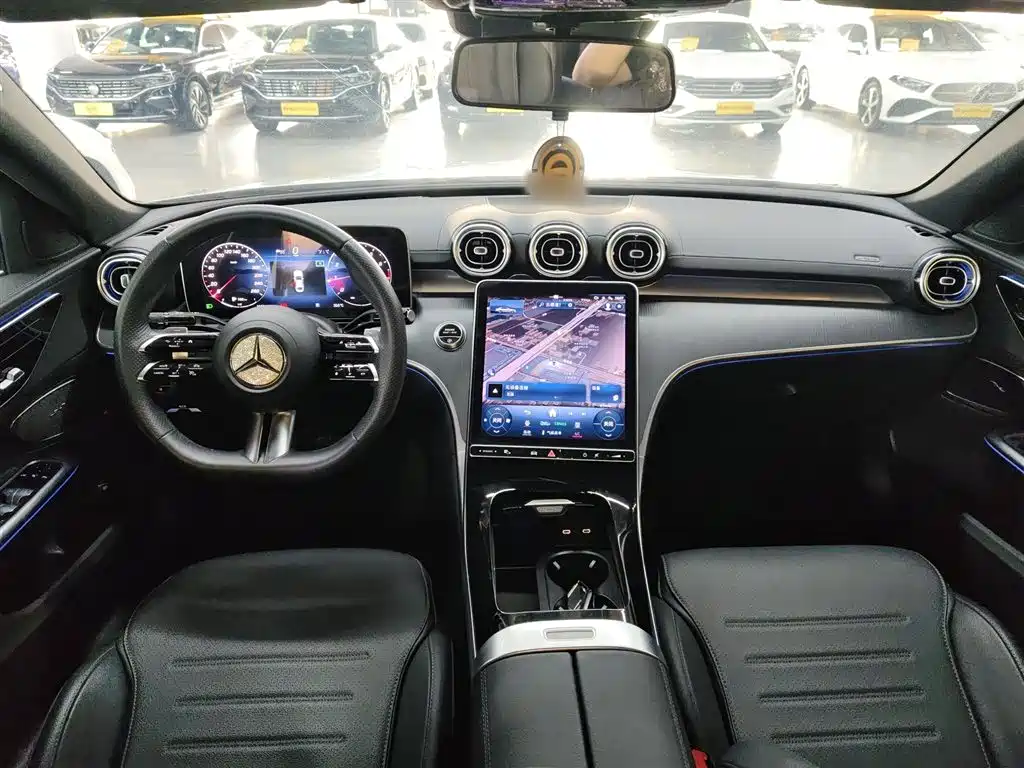 Mercedes-Benz C-Class 2023 — фото 10