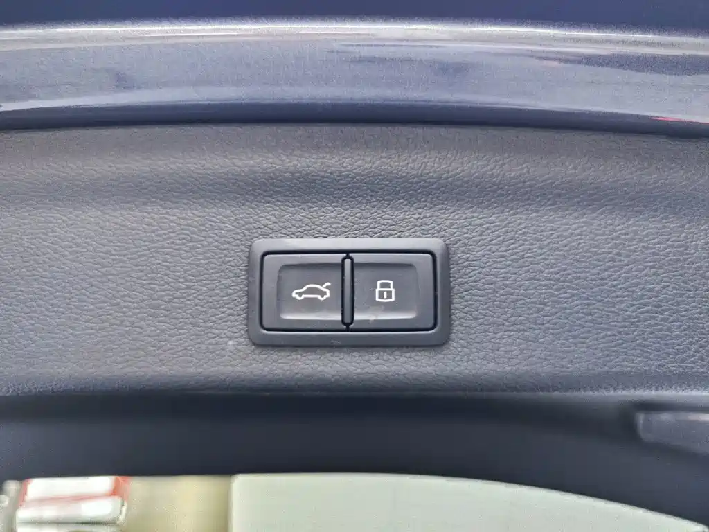 Audi Q3 2022 — фото 15