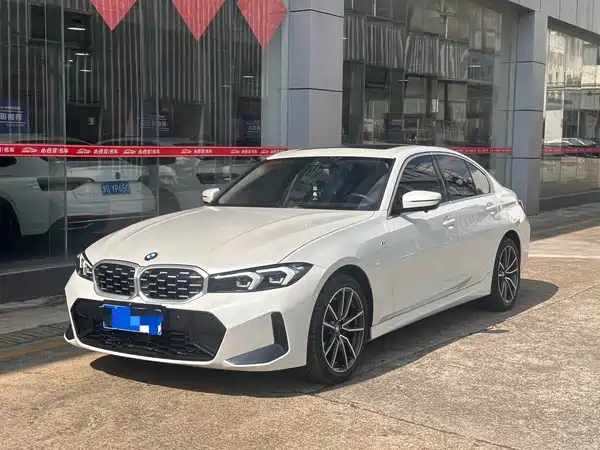 BMW 3 Series 2024