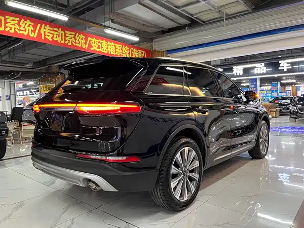 Lincoln Corsair 2022