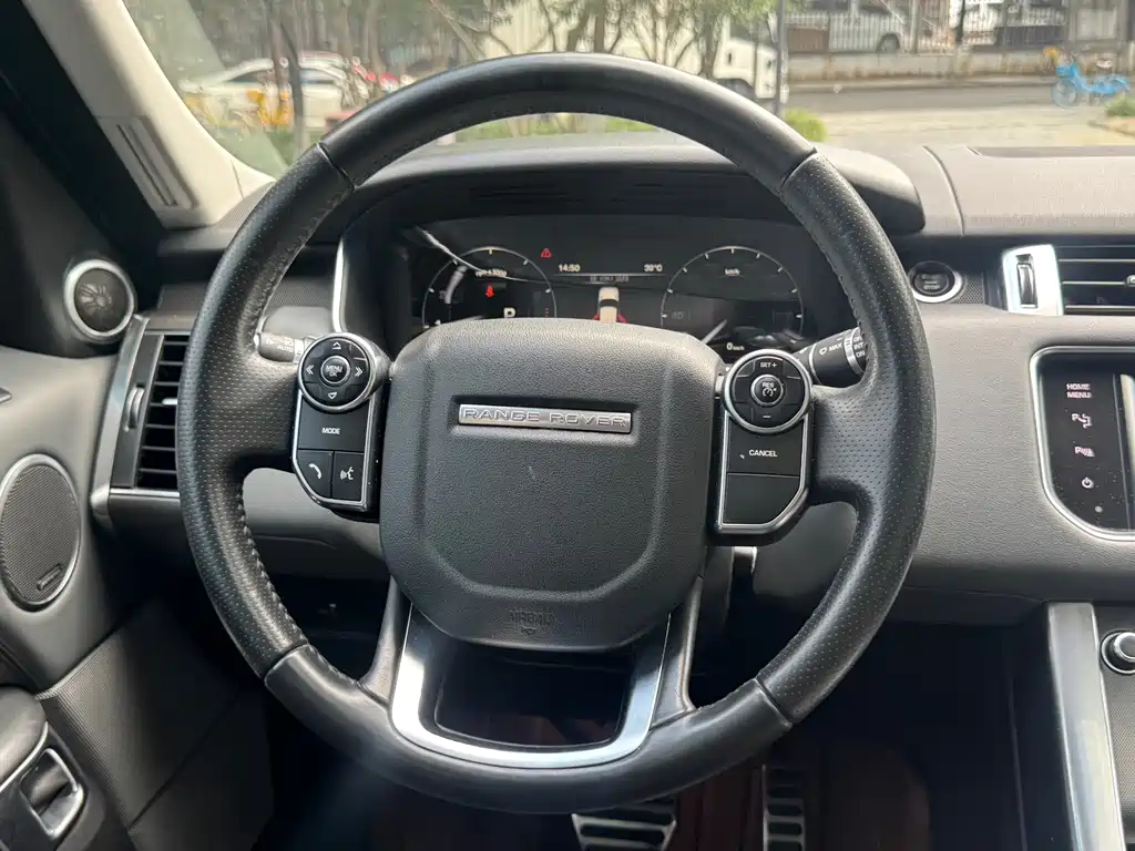 Land Rover Range Rover Sport 2014 — фото 21