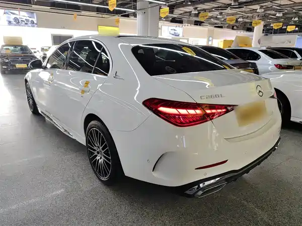 Mercedes-Benz C-Class 2023