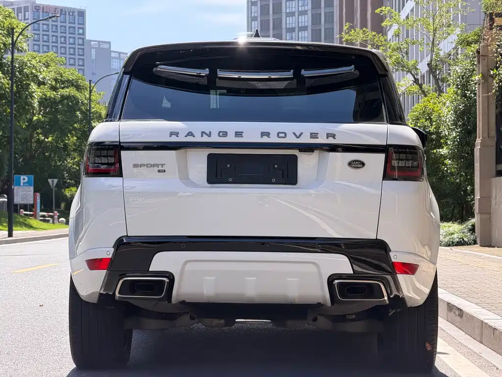 Land Rover Sport 2020 — фото 10