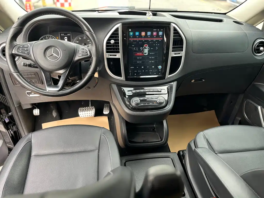 Mercedes-Benz Vito 2018 — фото 14