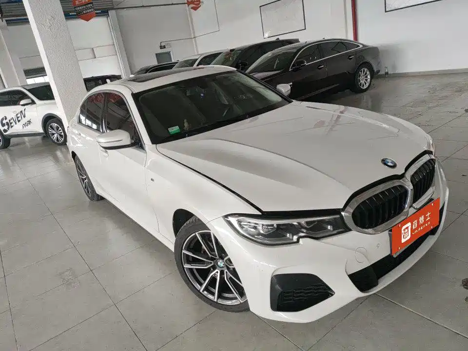 BMW 3 Series 2022
