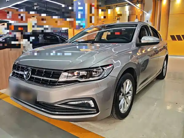 Volkswagen Bora 2021