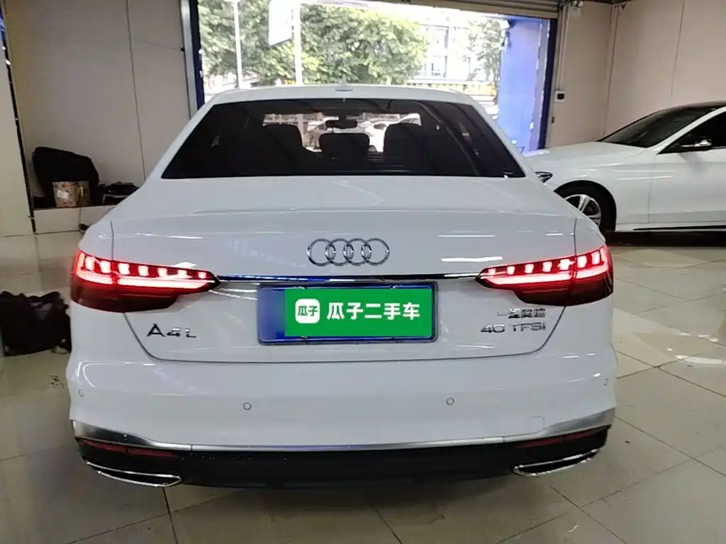 Audi A4L 2020