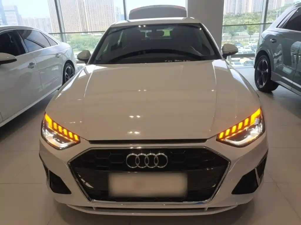 Audi A4L 2024