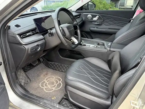 Chery Arrizo 8 PRO 2025