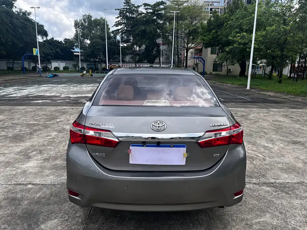 Toyota Corolla 2015