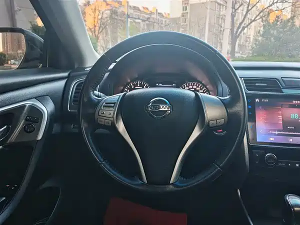 Nissan Teana 2013