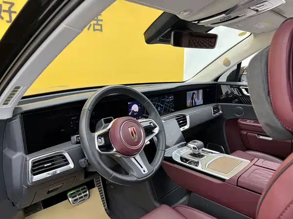 Hongqi E-HS9 2023