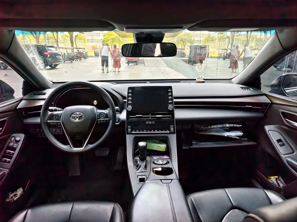Toyota Avalon 2020