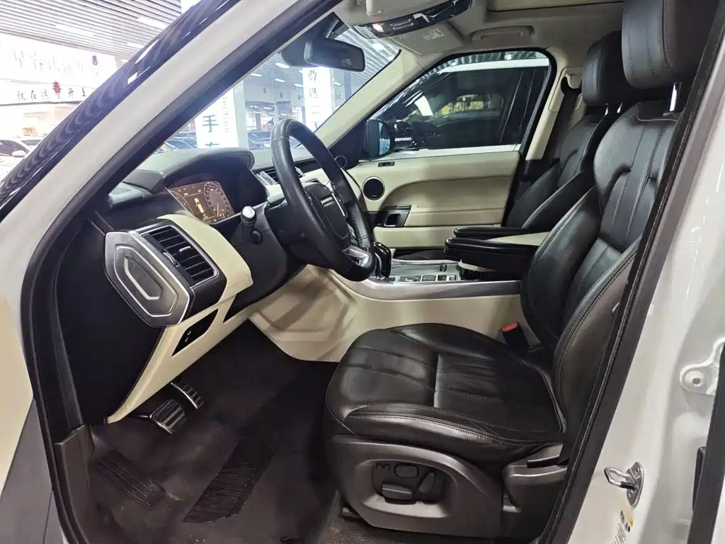Land Rover Range Rover Sport 2015 — фото 17