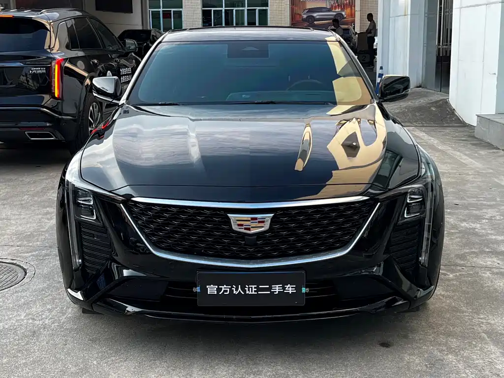 Cadillac CT5 2024 — фото 2