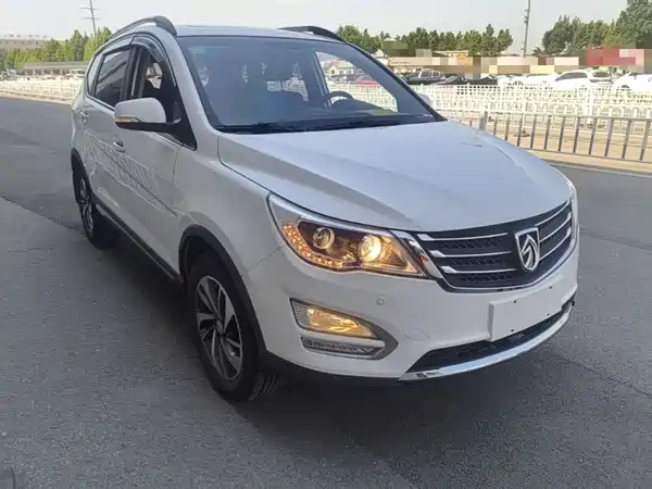 Baojun 560 2016