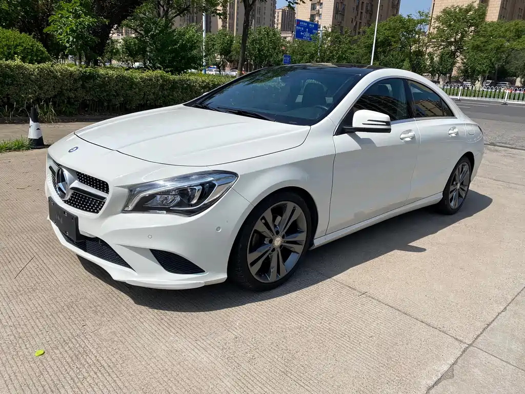 Mercedes-Benz CLA 2016
