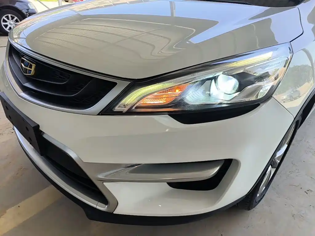 Geely Emgrand GS 2019 — фото 24