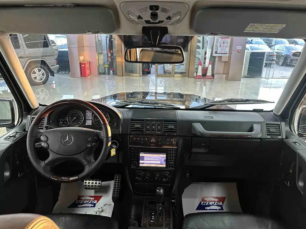 Mercedes-Benz G-Class 2012 — фото 10