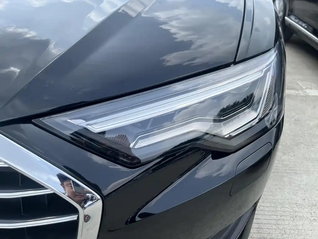 Audi A6L 2021