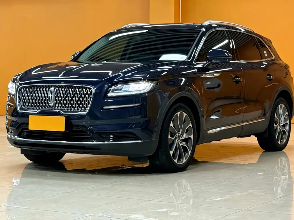 Lincoln Nautilus 2022