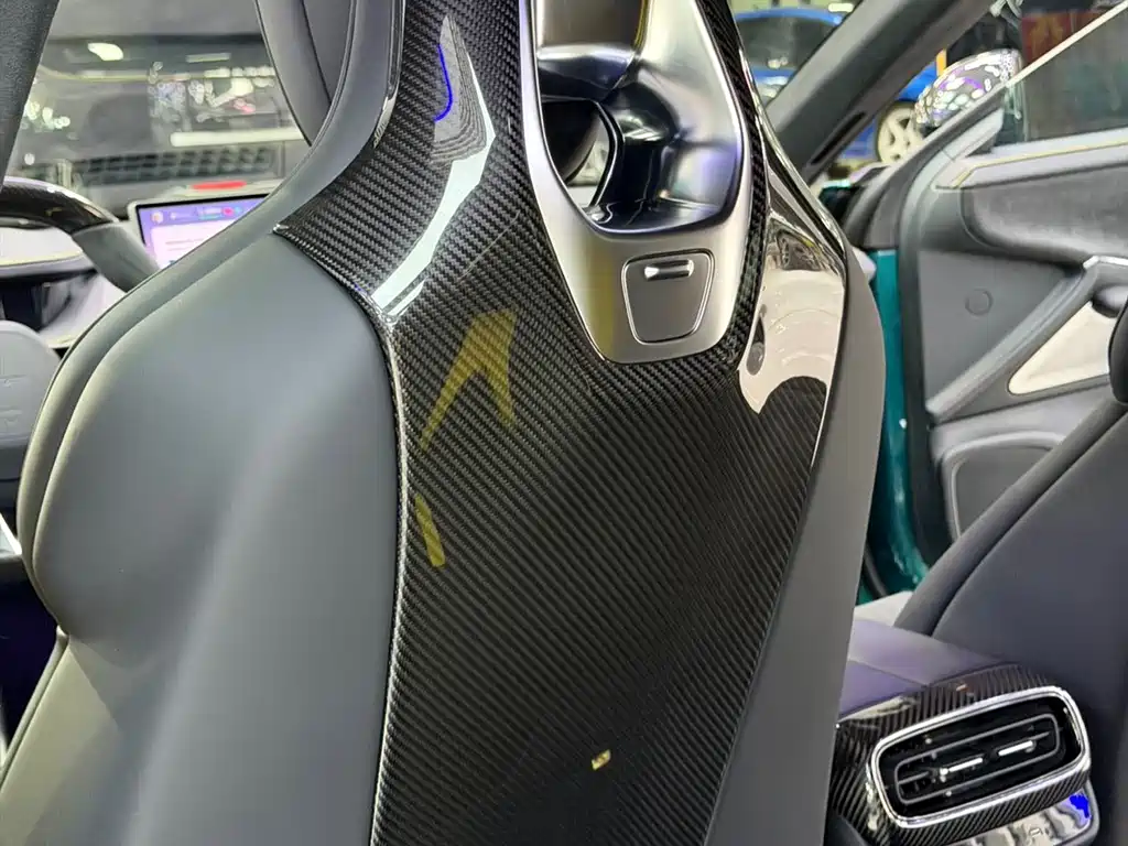 Xiaomi SU7 Ultra 2025 — фото 11