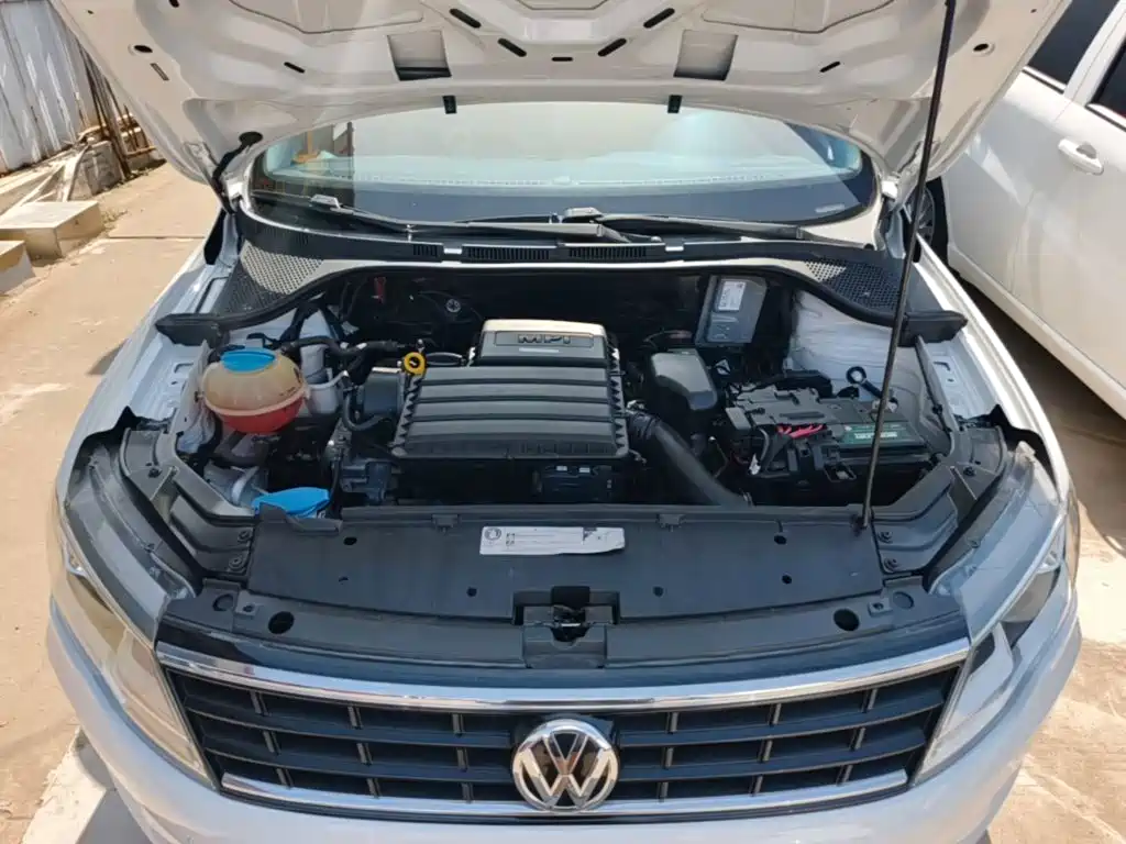 Volkswagen Jetta 2019 — фото 20