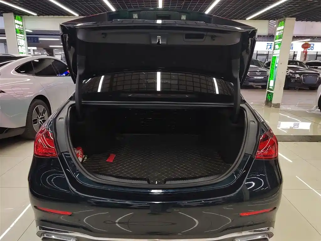 Mercedes-Benz C-Class 2022 — фото 19