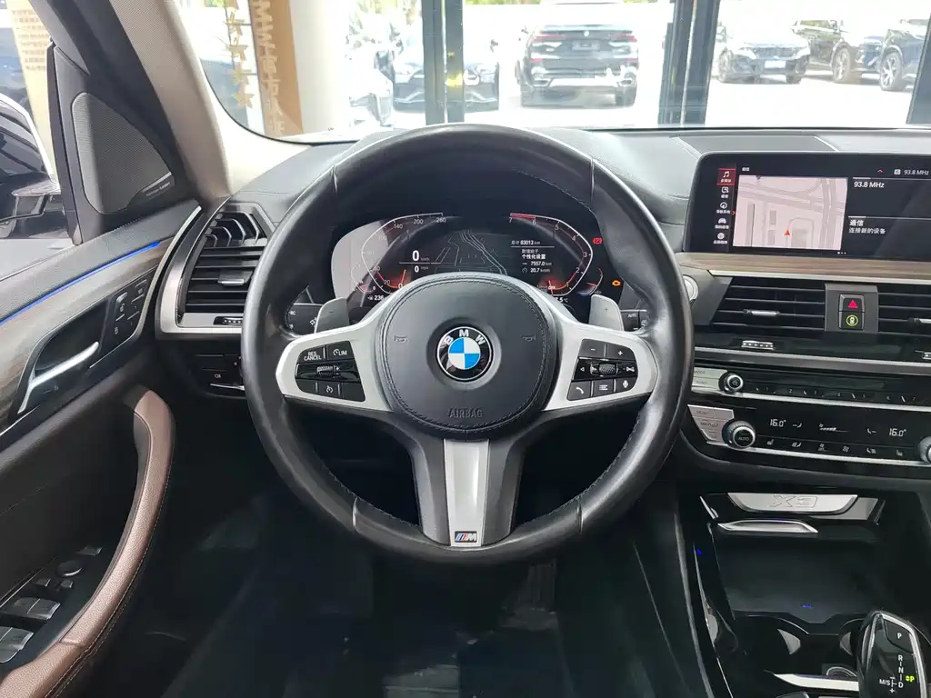 BMW X3 2020 — фото 13