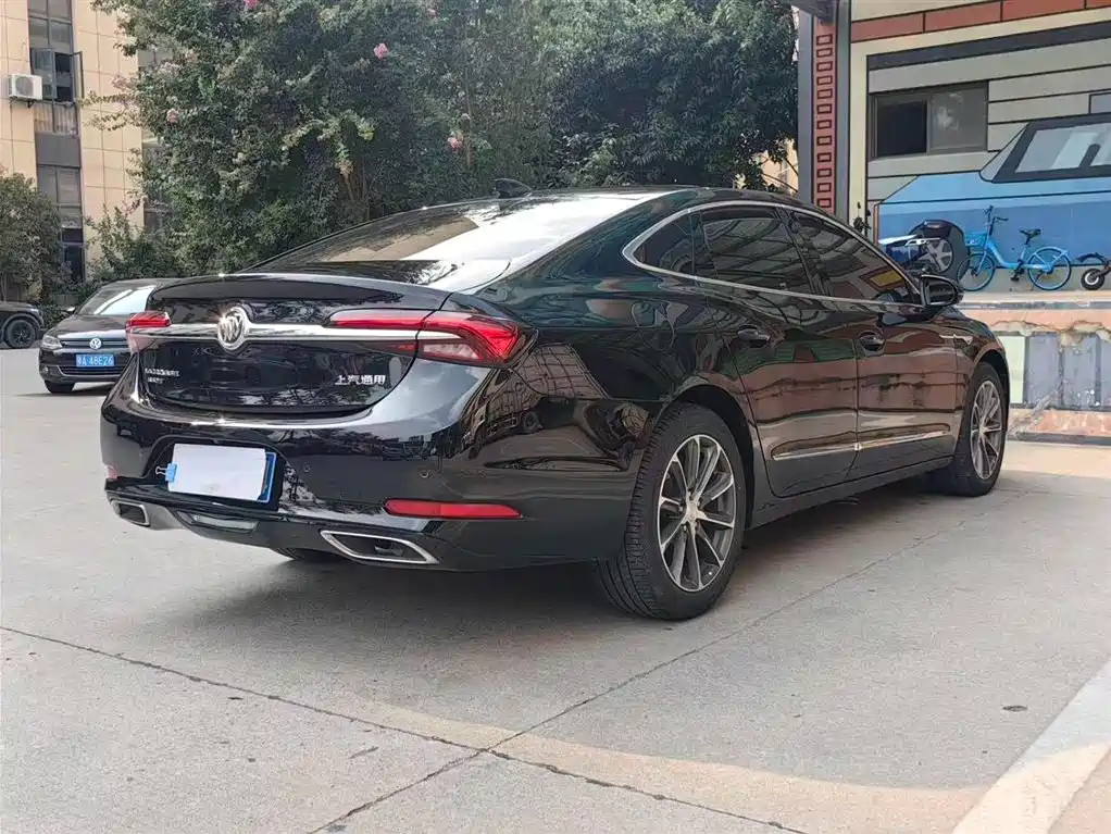 Buick LaCrosse 2023 — фото 19