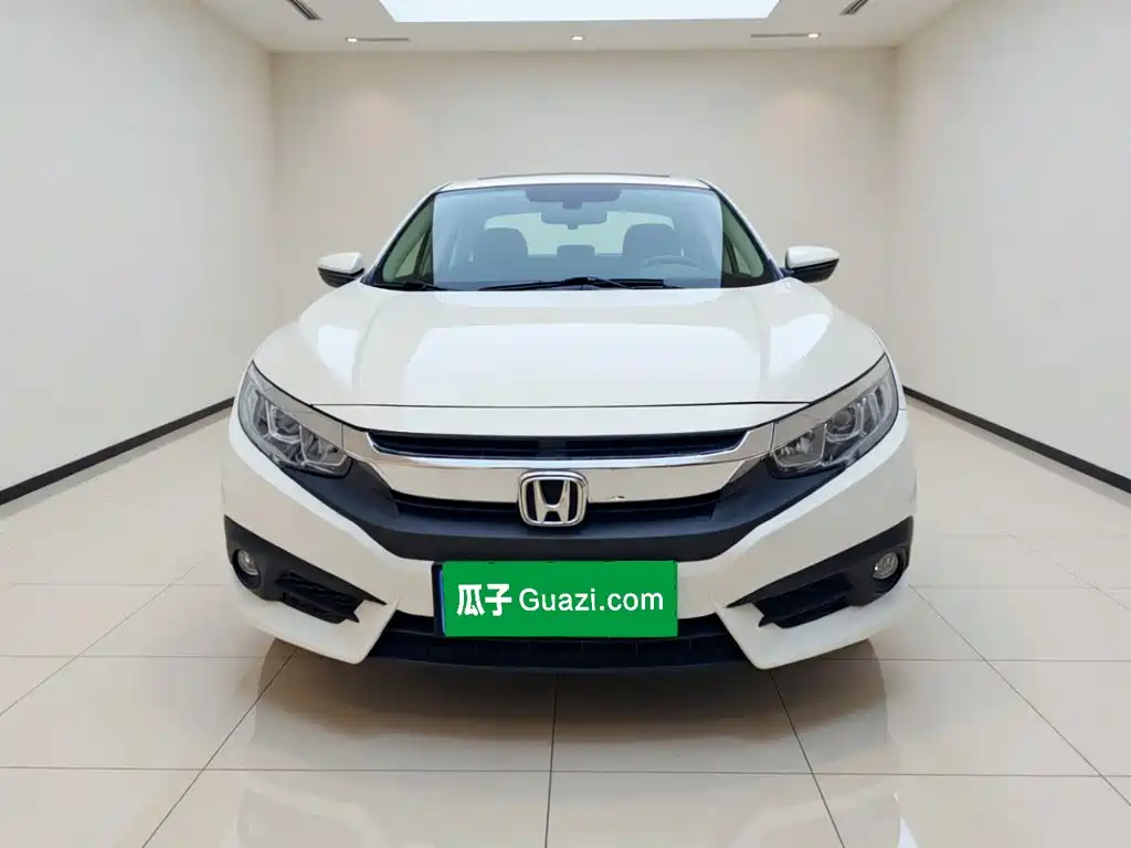 Honda Civic 2019 — фото 2