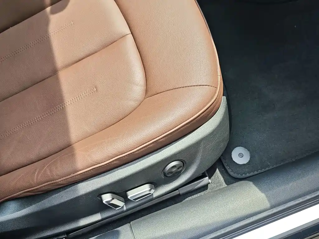 Audi A6L 2017 — фото 23